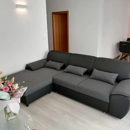 Modern Apartman